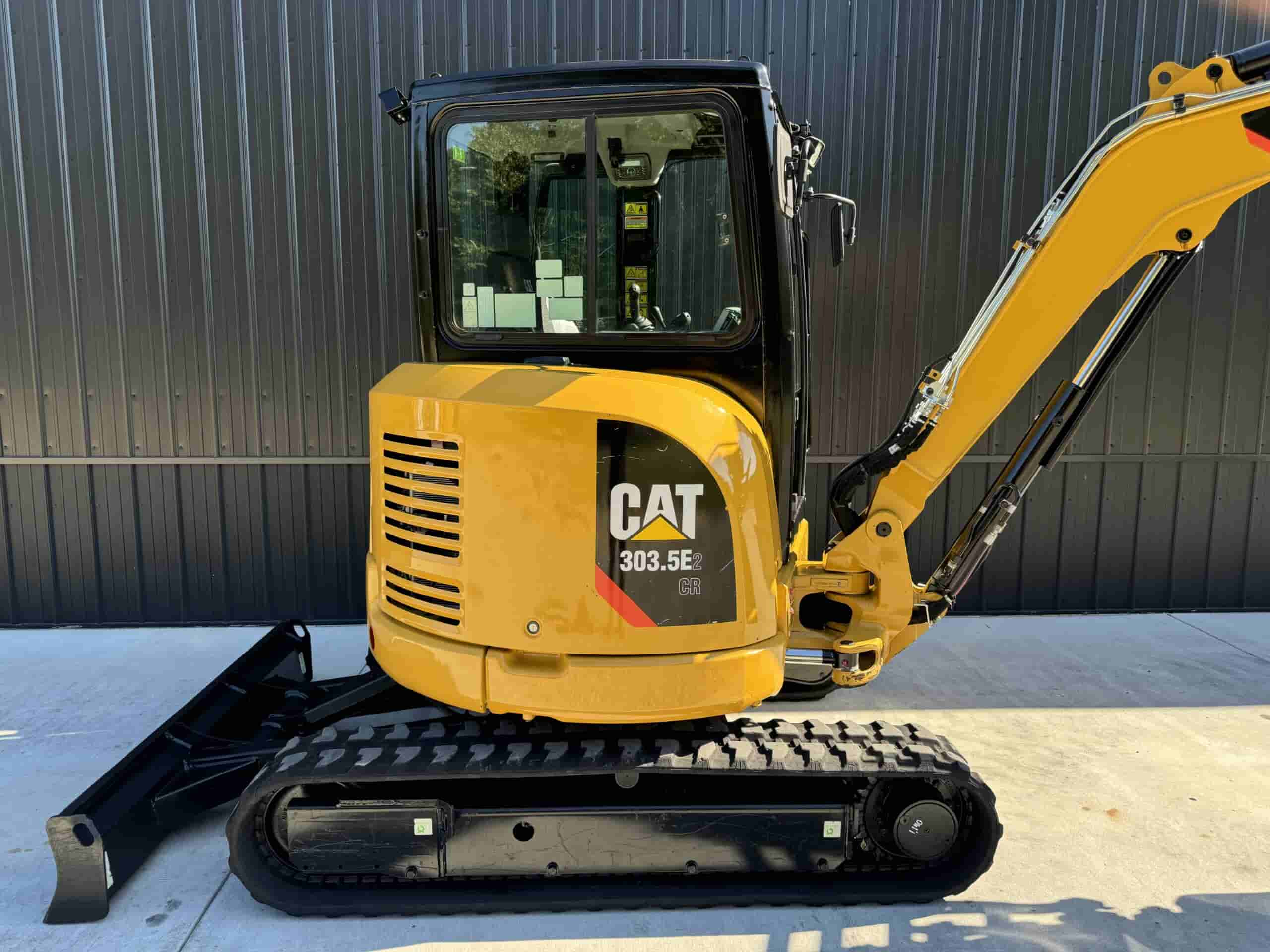 2018 CAT 303.5E2
